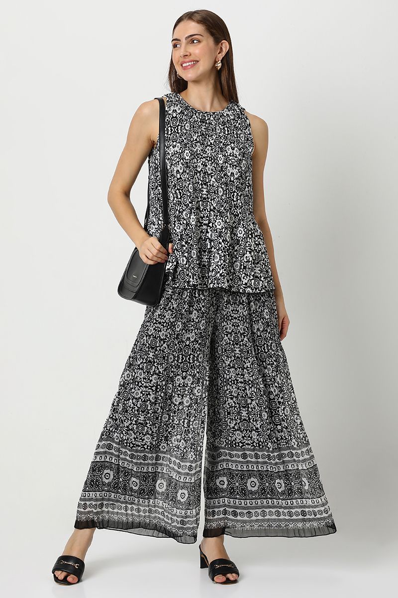 sleeveless women printed top