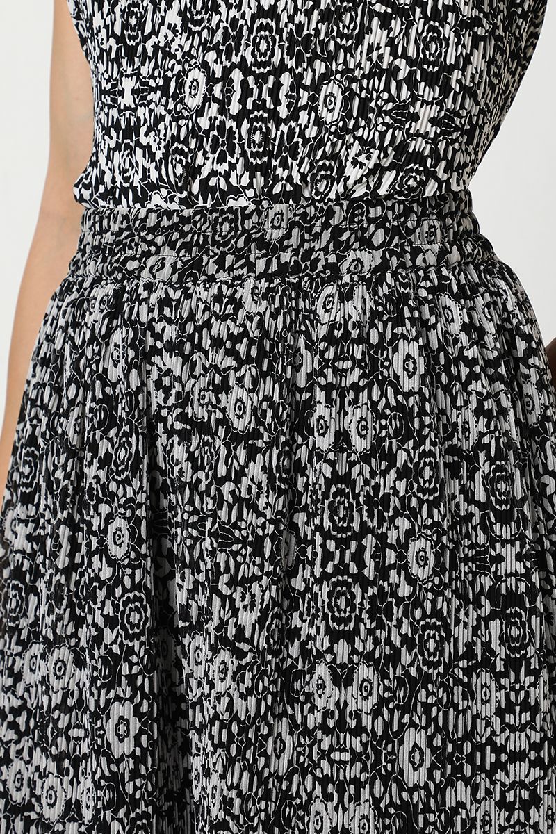 printed women flowy pants