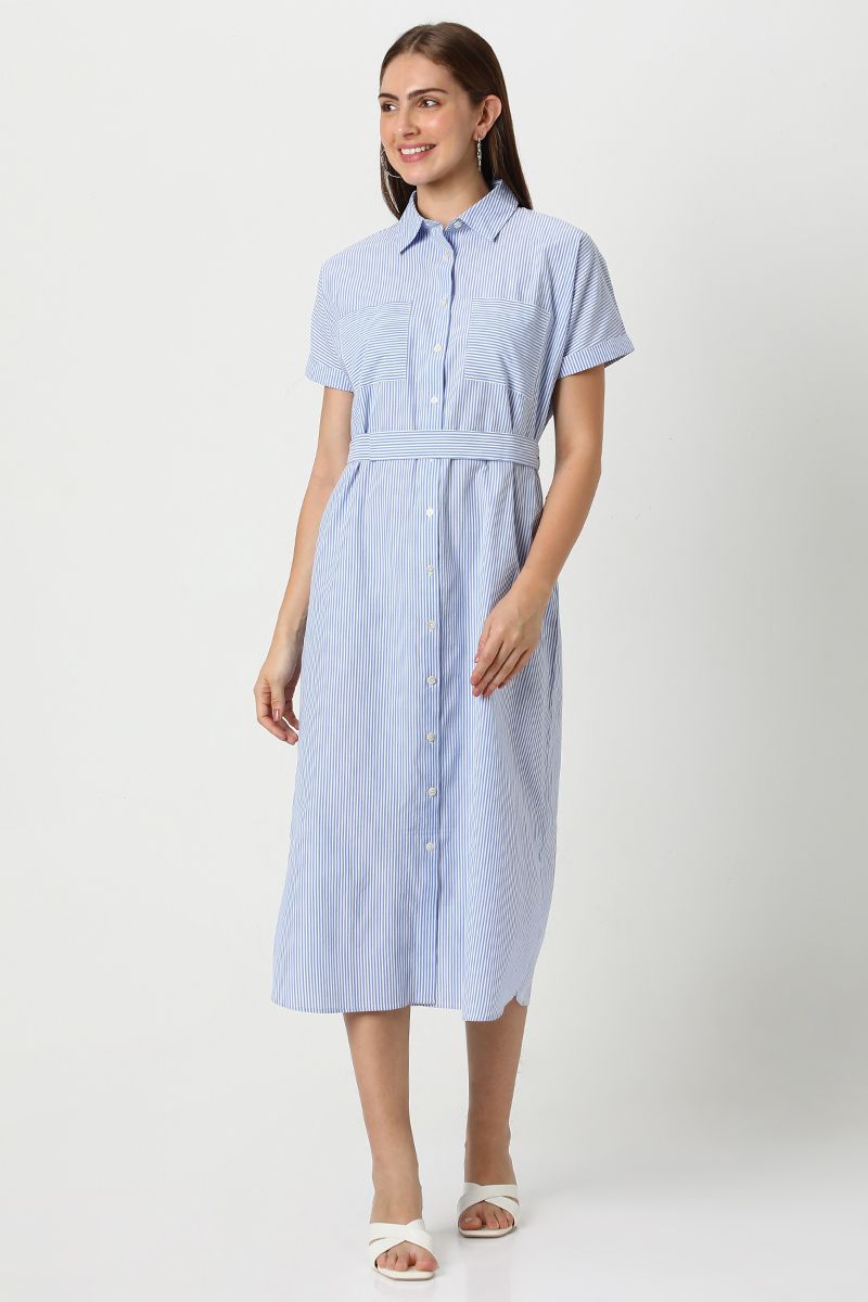 فستان نسائي بنمط قميص مخطط