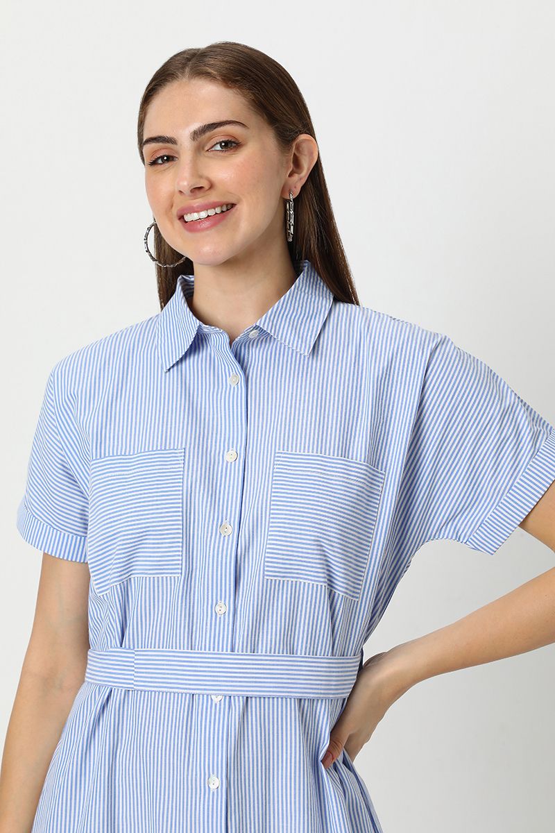 فستان نسائي بنمط قميص مخطط