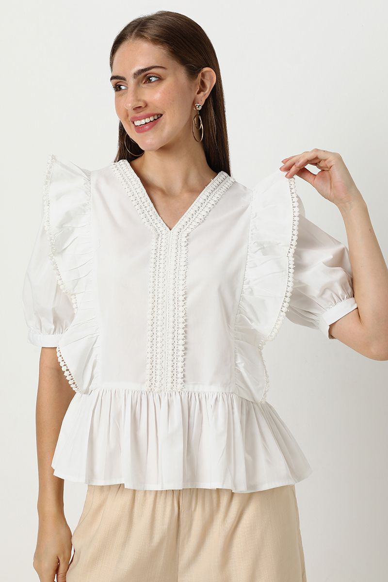 بلوزة نسائية مكشكشة