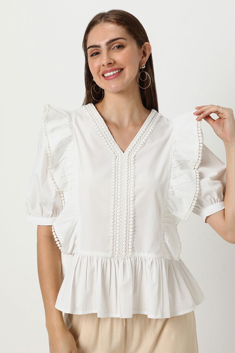 بلوزة نسائية مكشكشة