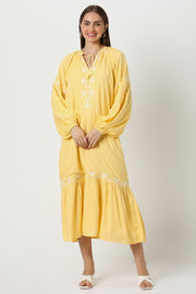 فستان نسائي فضفاض بتطريز