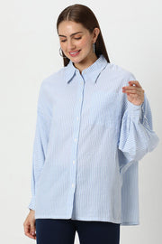 قميص نسائي مخطط بقصة فضفاضة