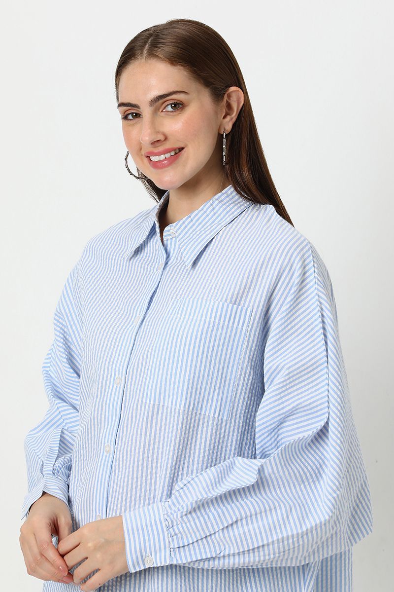 قميص نسائي مخطط بقصة فضفاضة
