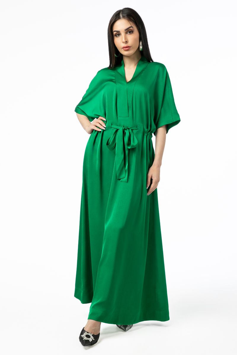 فستان نسائي ماكسي بلون موحد ورباط على الخصر