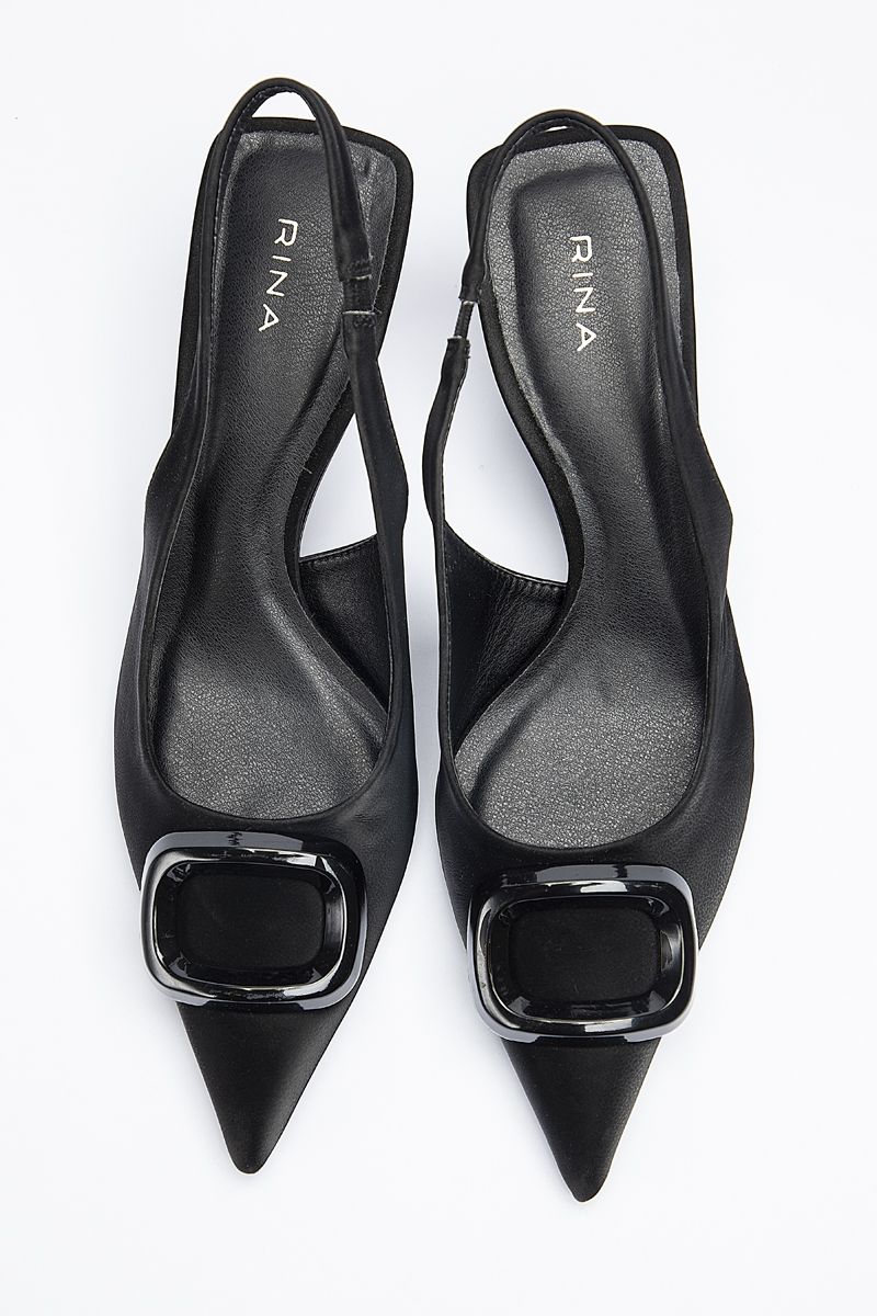 classic women heeled shoes with Tonal buckle detail