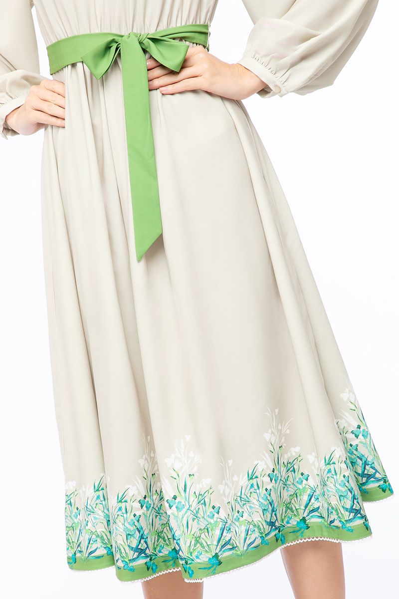 فستان نسائي بطبع