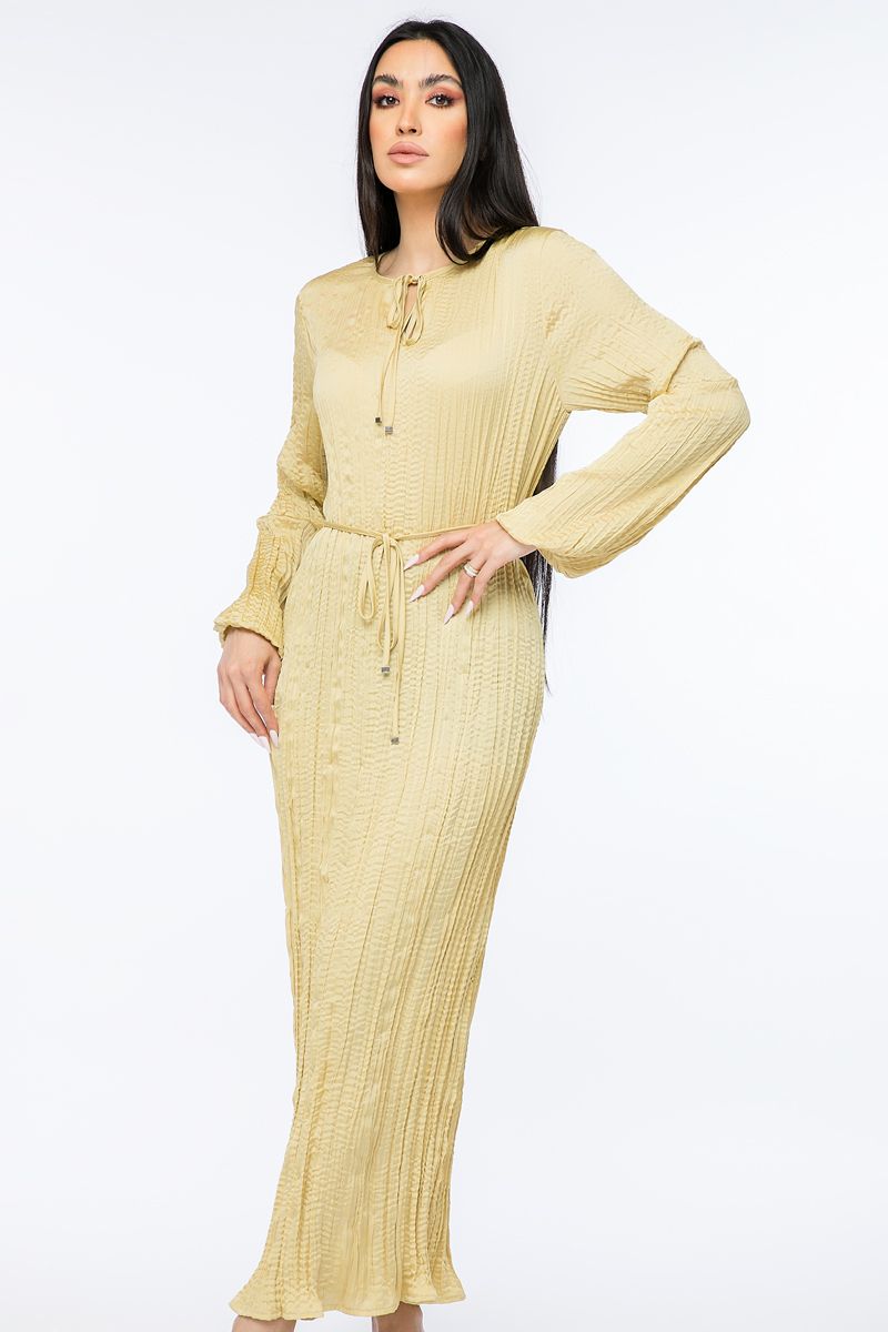 maxi women dress with crunched fabric