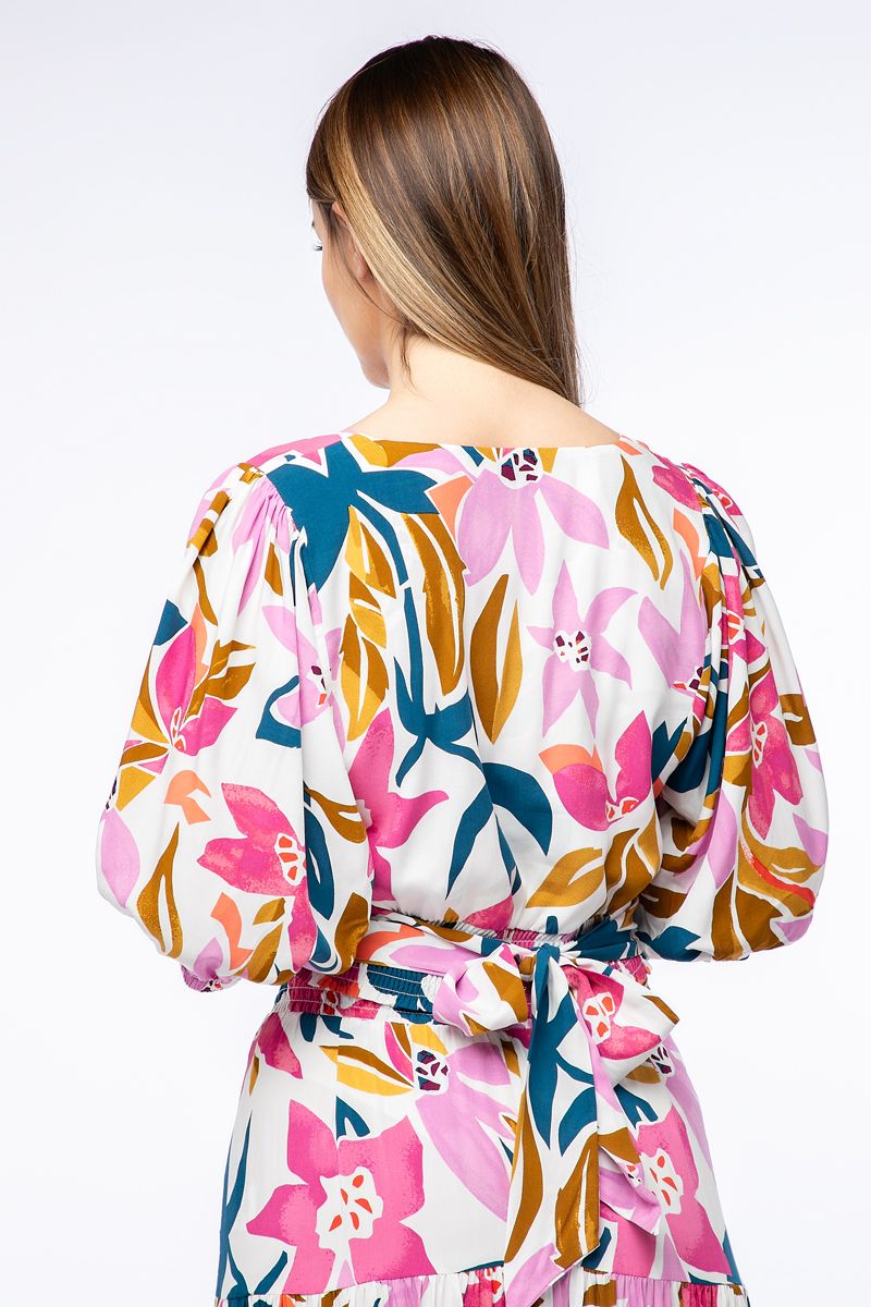 women floral cropped top