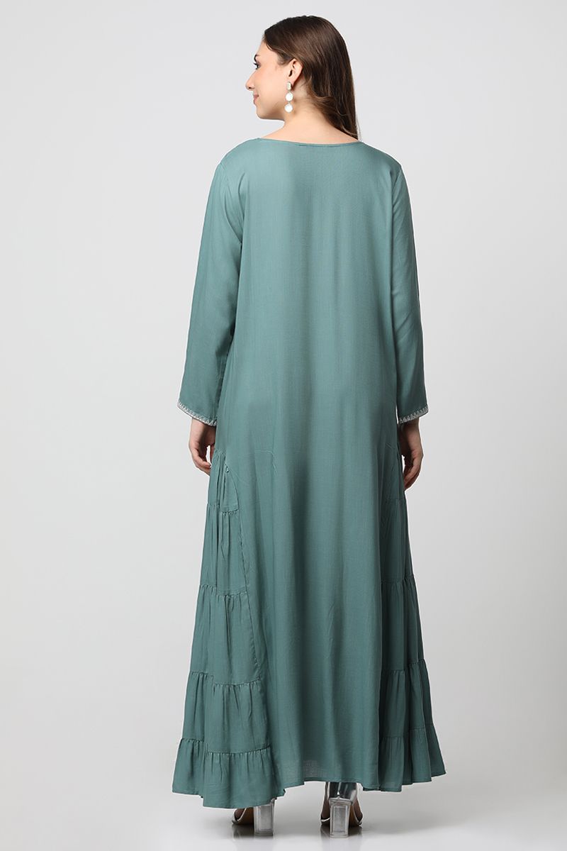 فستان نسائي ماكسي بتطريز