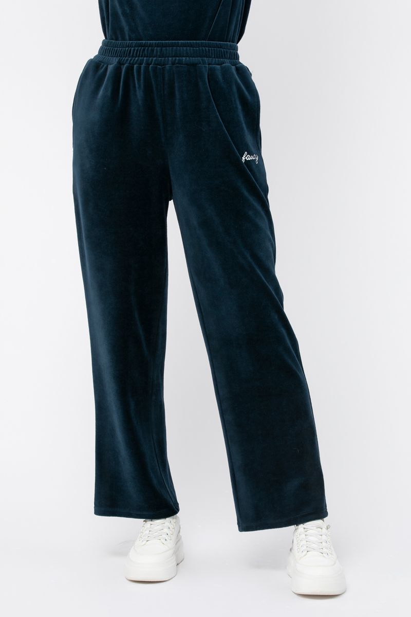 velvet fabric women sweatpants with embroidery