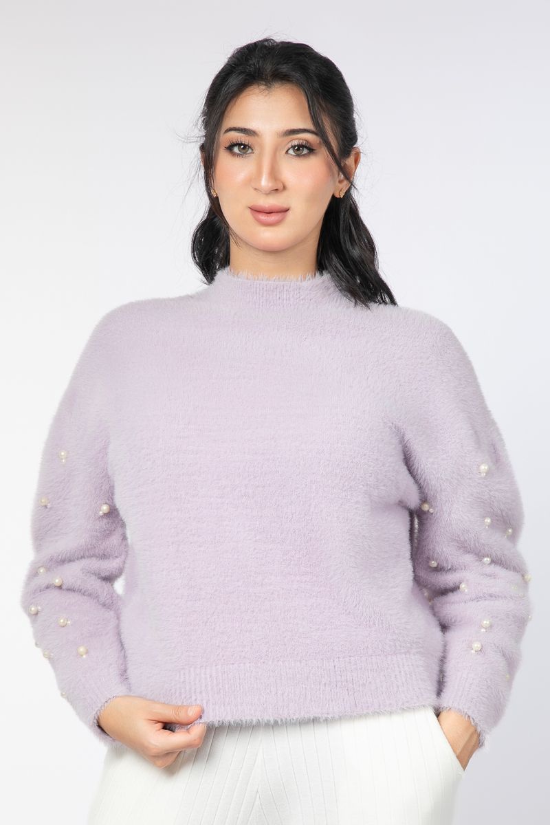 plush knitted women sweater with pearls details