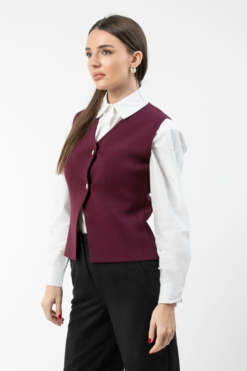 solid colored women knitted vest