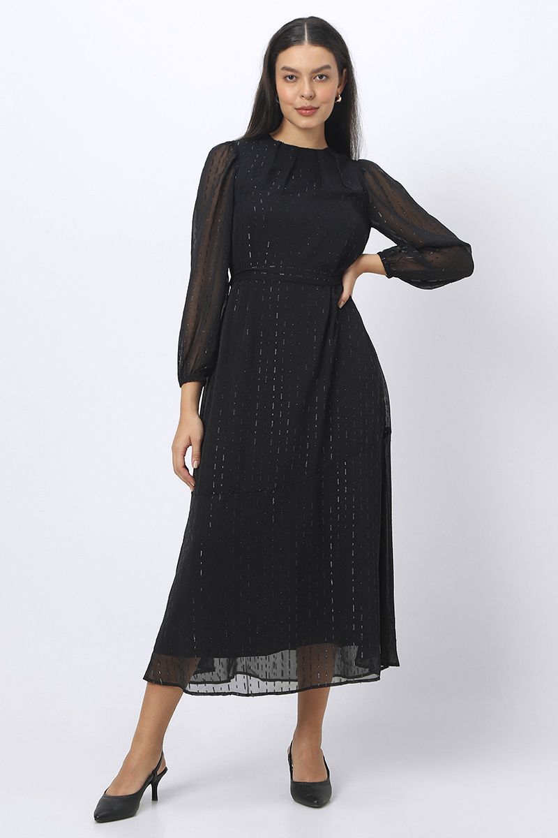 longline women dress with shiny threading texture