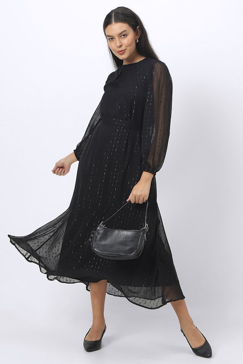 longline women dress with shiny threading texture