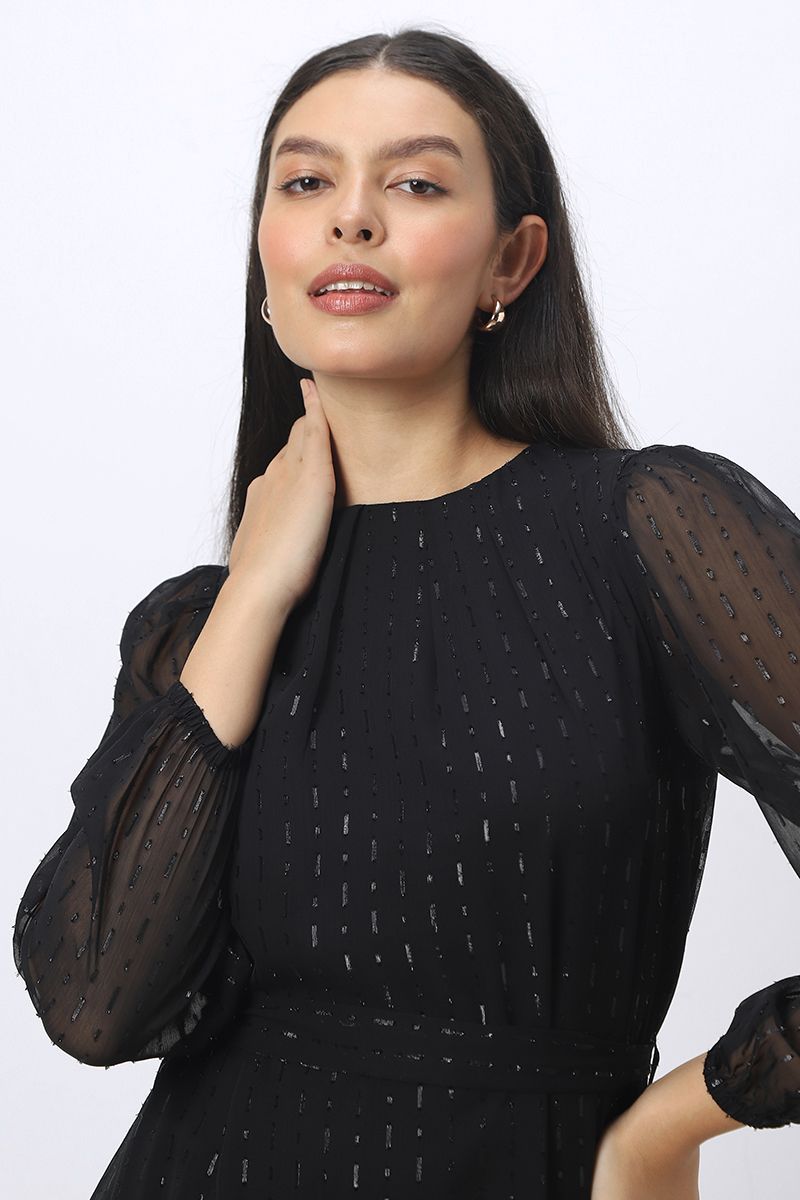 longline women dress with shiny threading texture