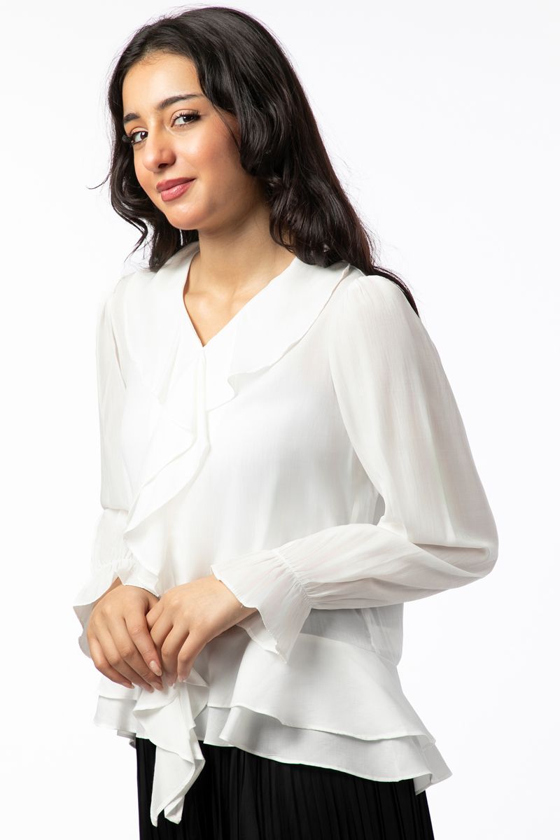 بلوزة نسائية مكشكشة