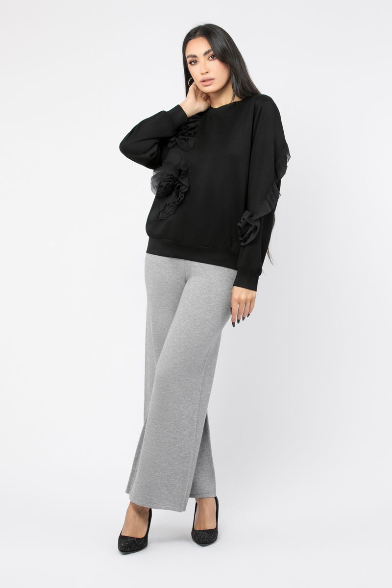 women sweatshirt with ruffled details