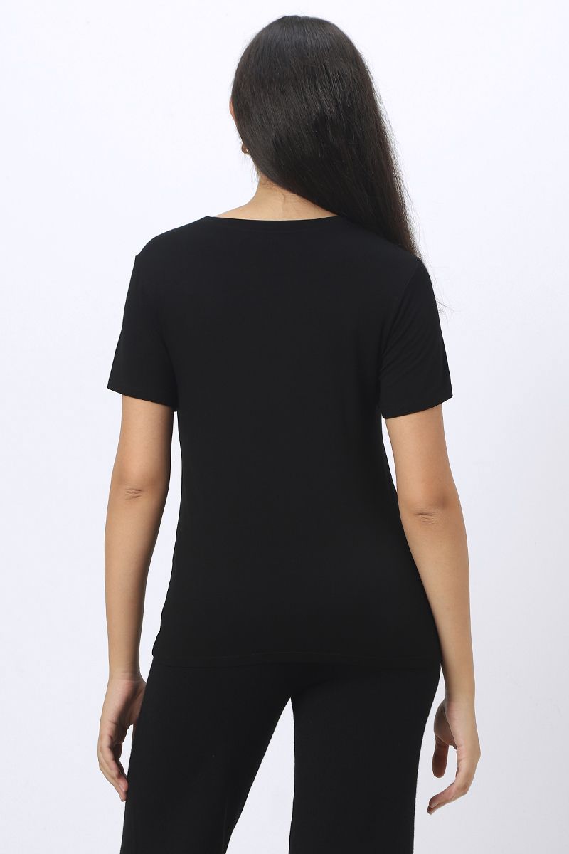 تيشيرت نسائي بحجارة الراين