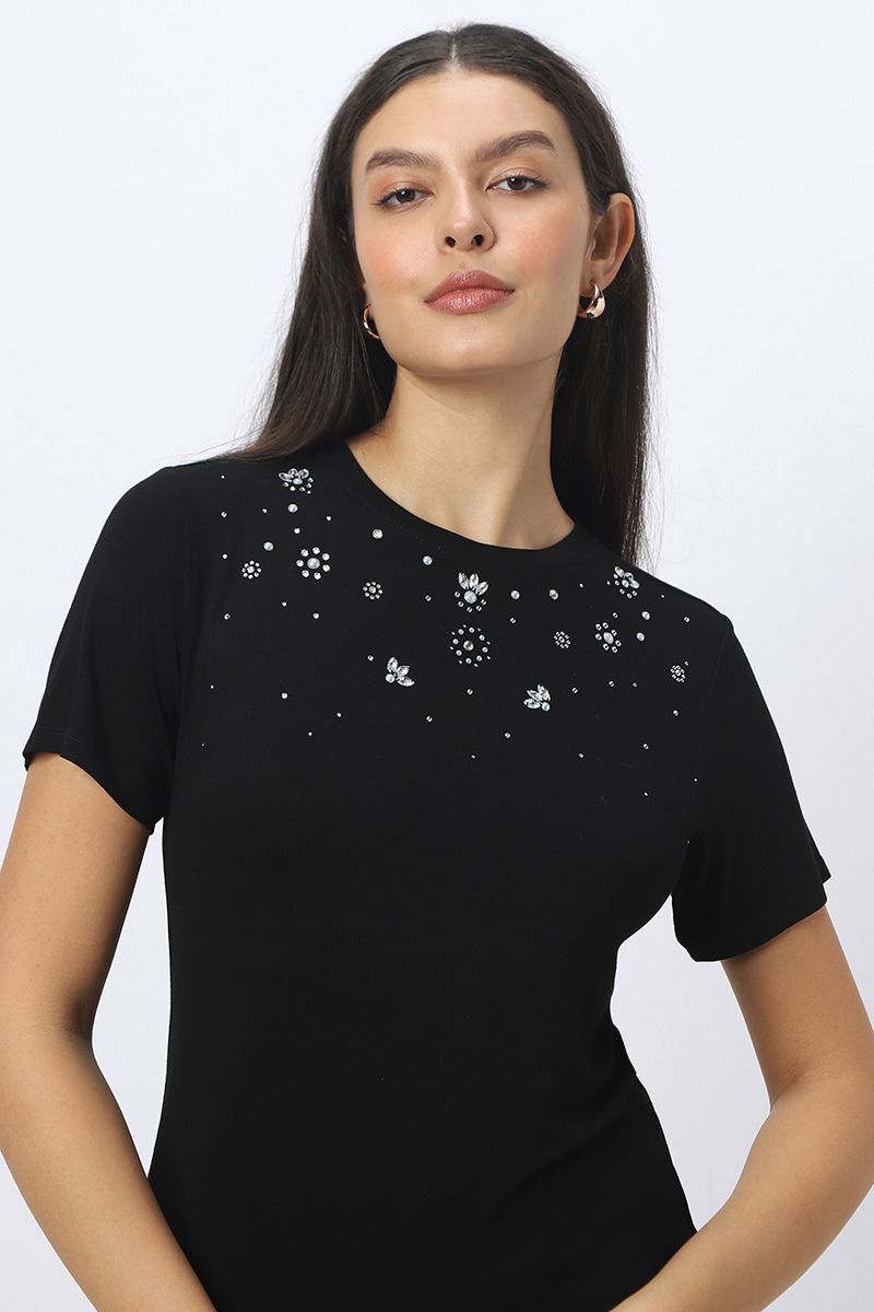 تيشيرت نسائي بحجارة الراين