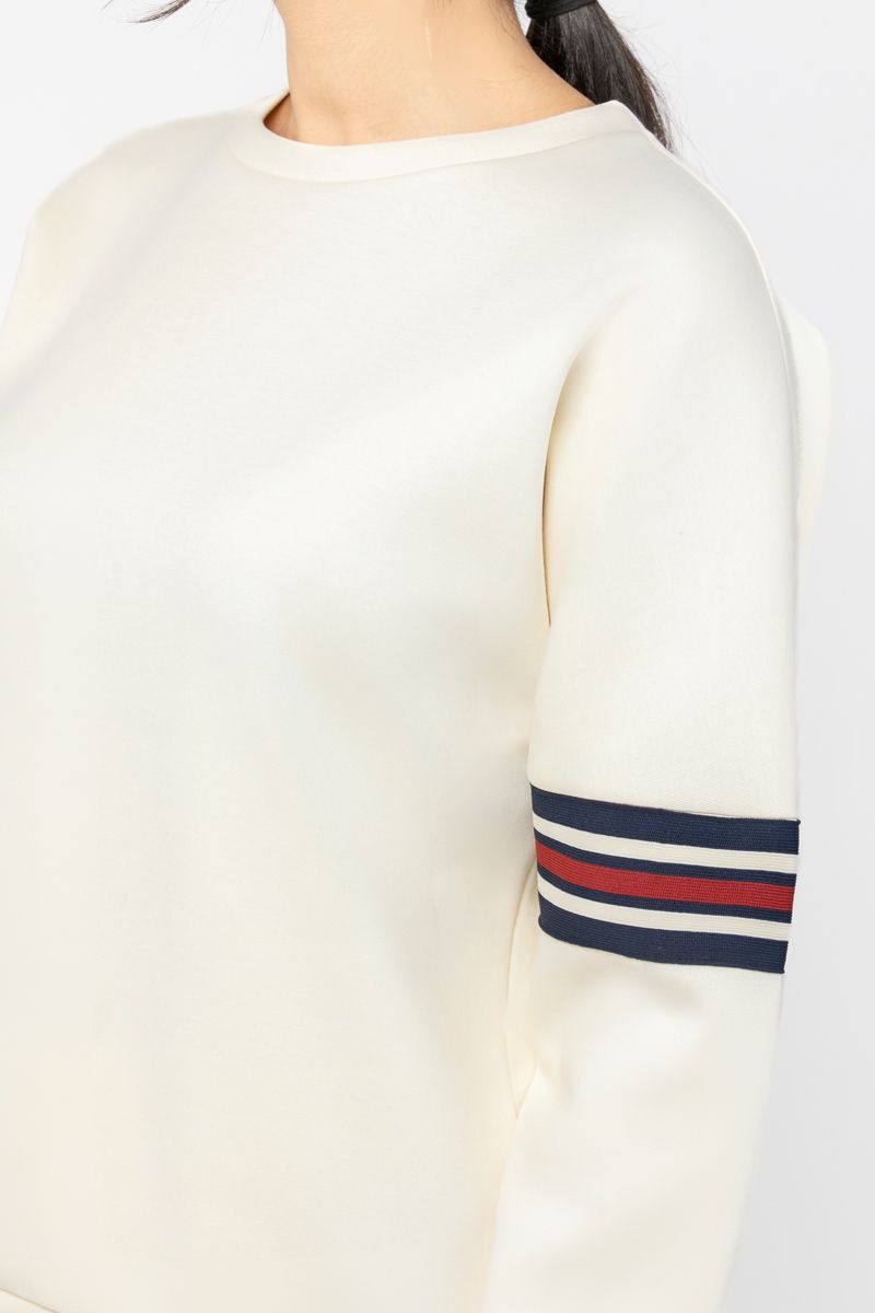 women sweatshirt with linings on sleeves