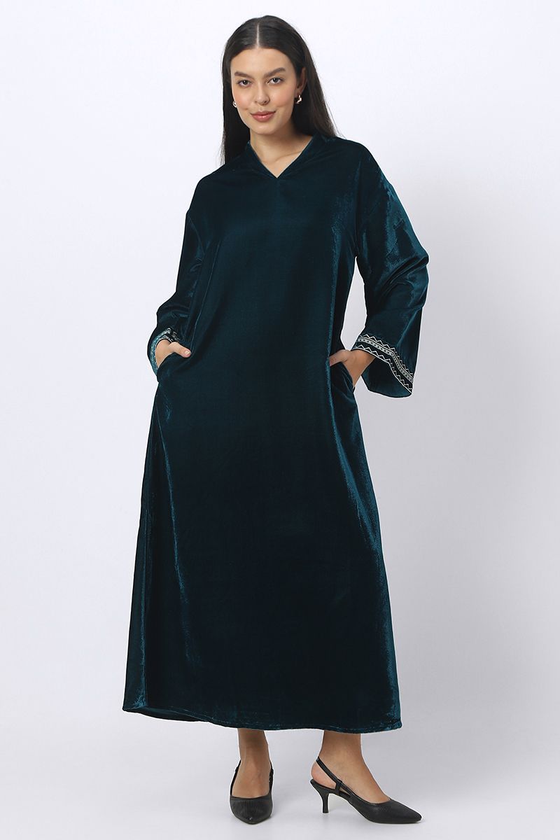 velvet maxi women jalabiya with embroidery on sleeves