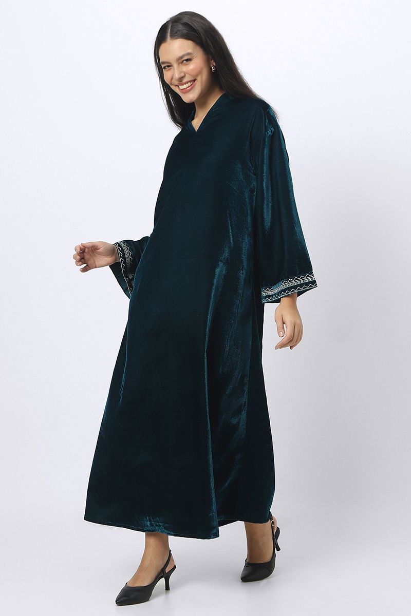 velvet maxi women jalabiya with embroidery on sleeves