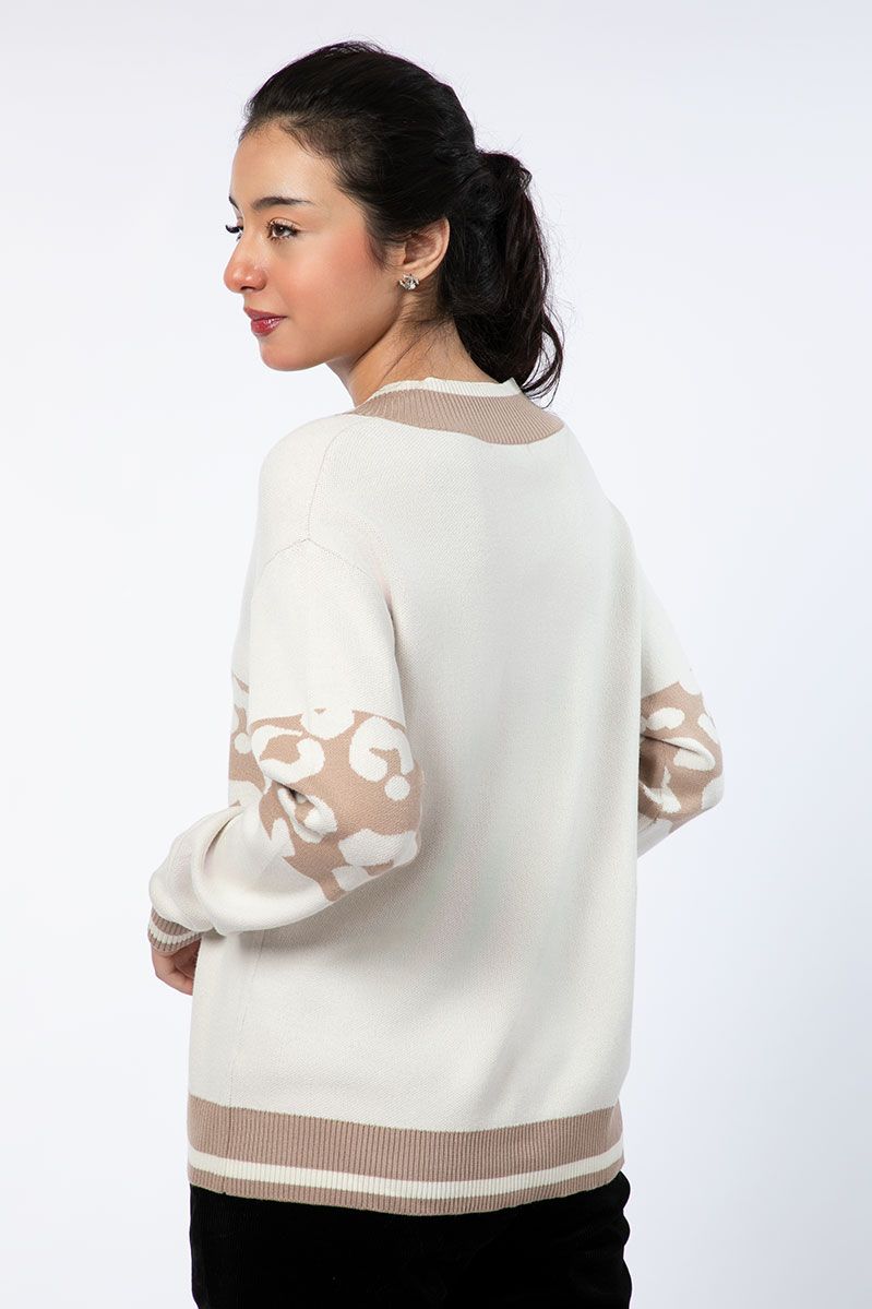 knitted women sweater with prints