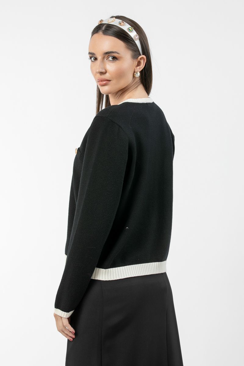 women knitted cardigan with contrast details