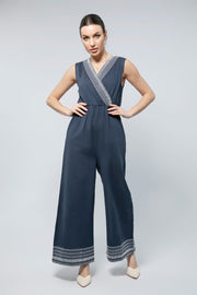 Sleeveless Jumpsuit - Effortless Elegance, Elevated Detail