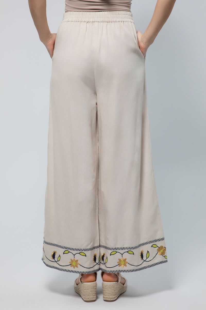 Flowy Wide Leg Pants - Comfort Meets Style