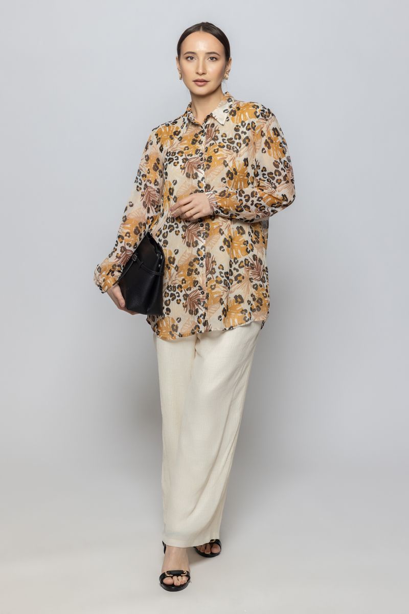 قميص نسائي بأكمام طويلة وأسلوب أنيق