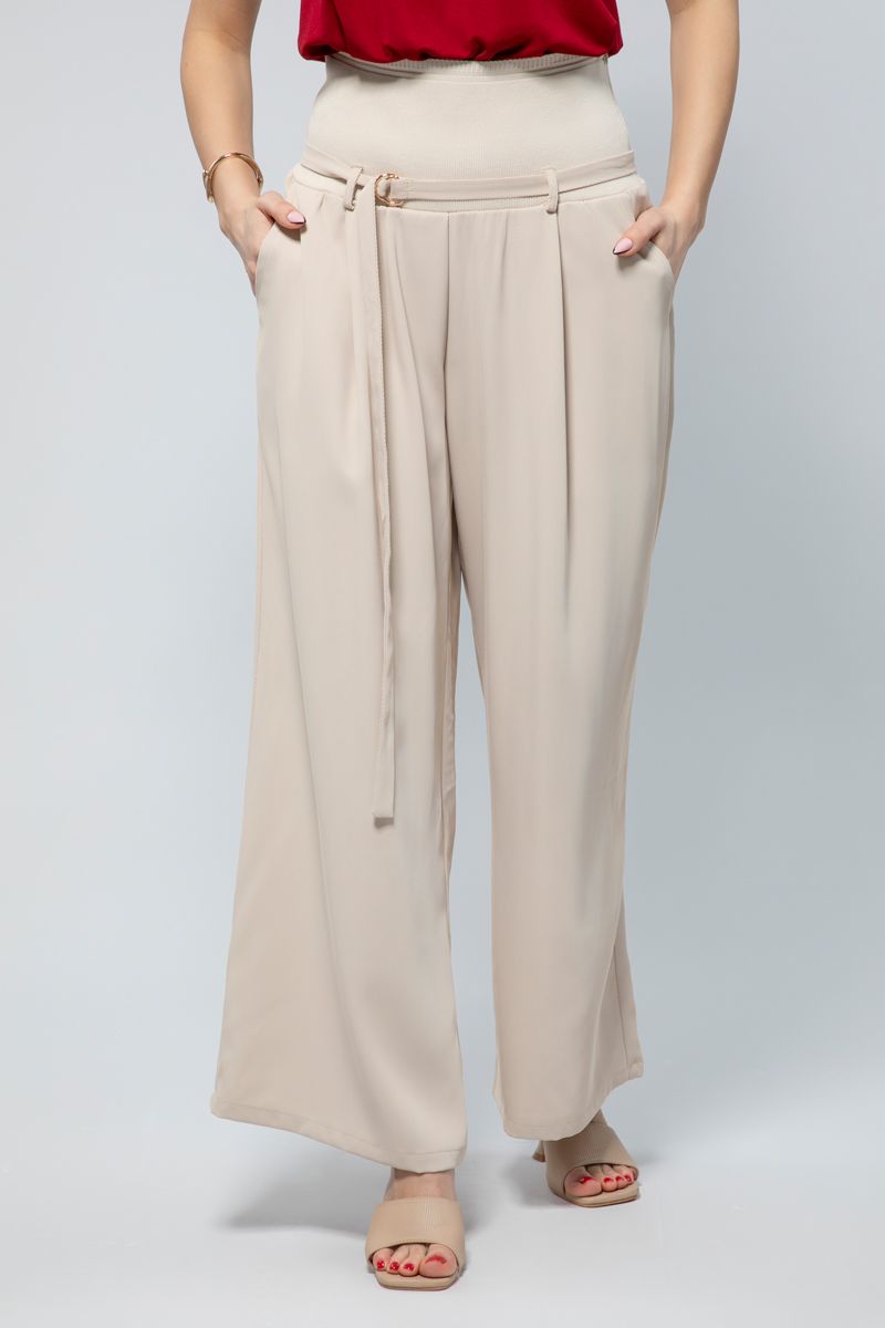 High-Waisted Flowy Pants - Effortless Style with a Tailored Twist
