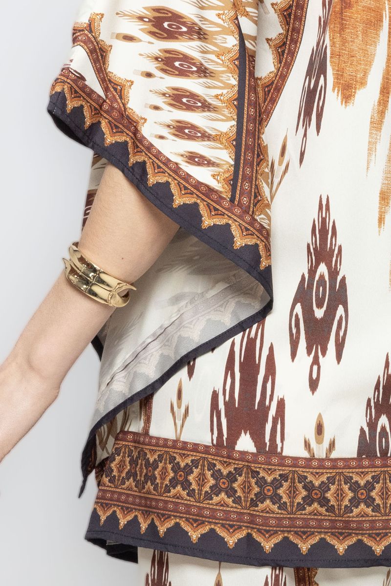 Women Flowy Butterfly Three-Quarter Sleeves Top