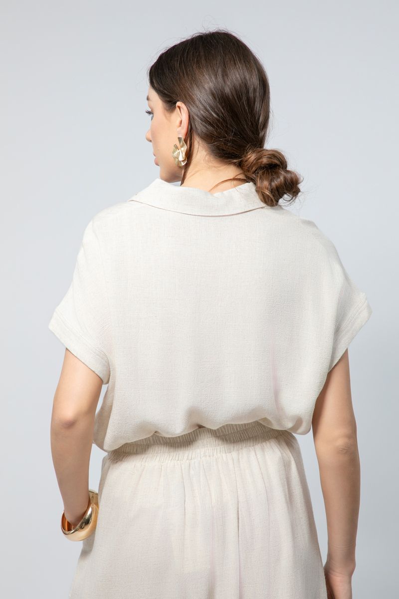Flowy Short Sleeves Top - Classic Style with a Delicate Embroidered Touch