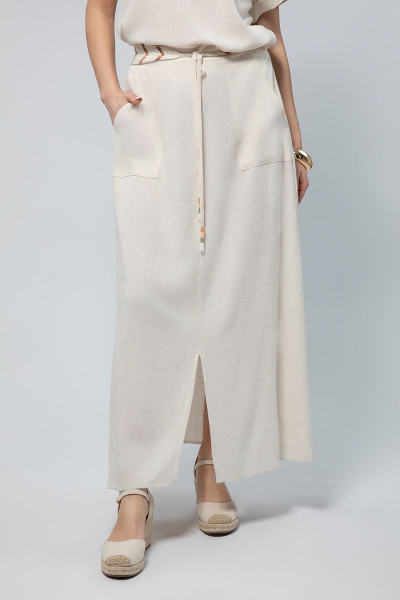 Maxi Skirt with Front Slit - Timeless Simplicity with a Charming Twist