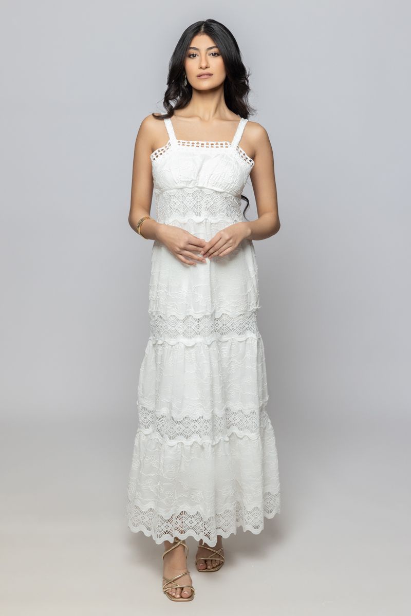 فستان ماكسي صيفي نسائي بدون أكمام مع تطريز وتصميم كروشيه