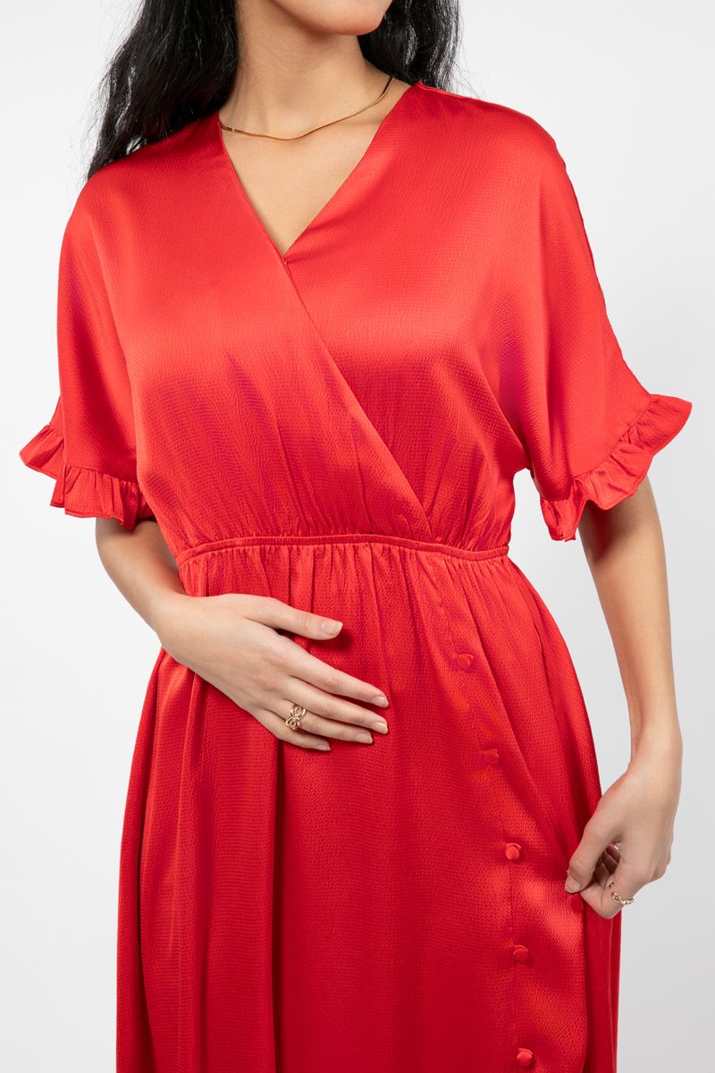 فستان نسائي طويل بأزرار أمامية