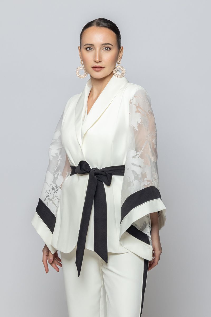 جاكيت بليزر نسائي بأكمام طويلة ومنسدلة