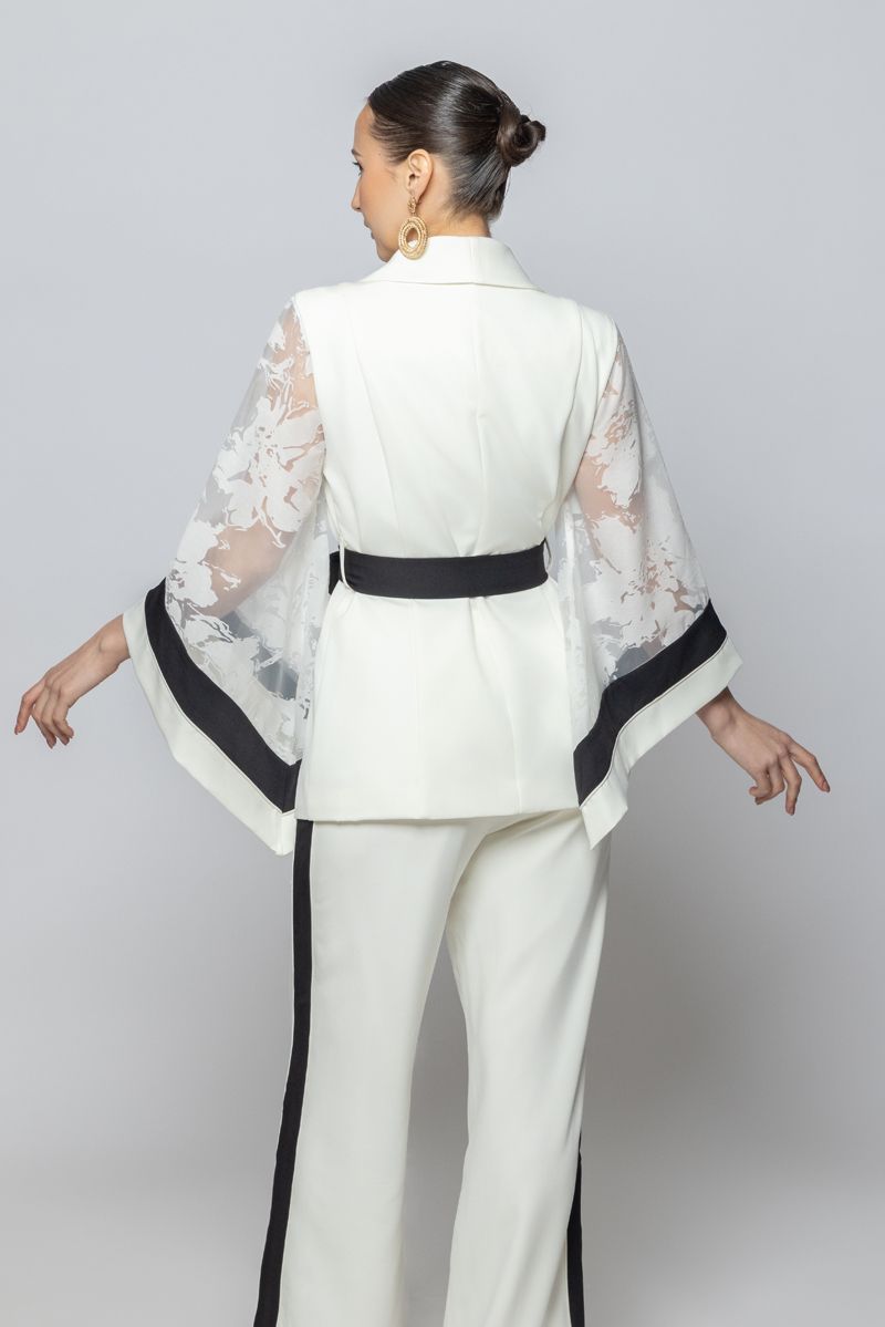 جاكيت بليزر نسائي بأكمام طويلة ومنسدلة