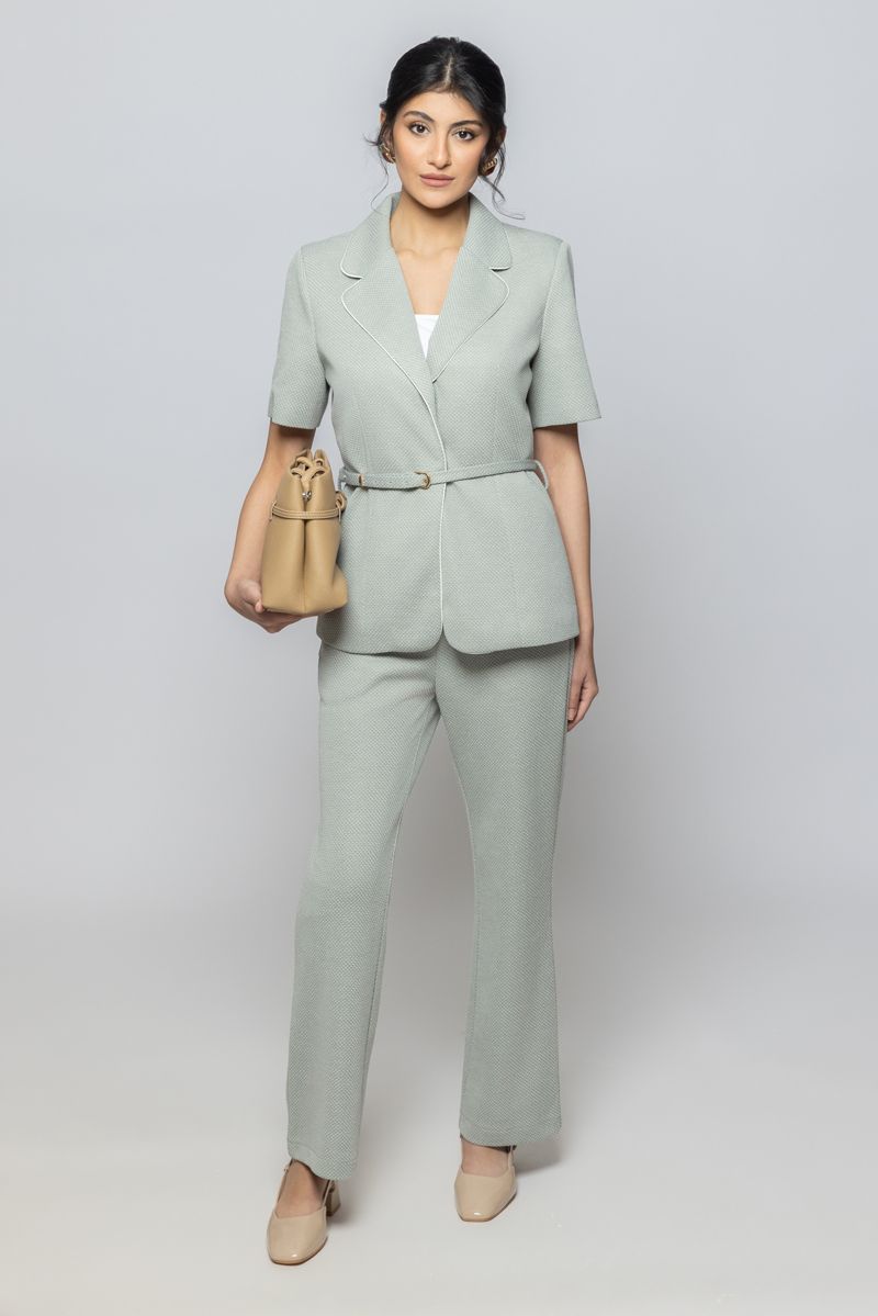 Women Classic Cut Pants