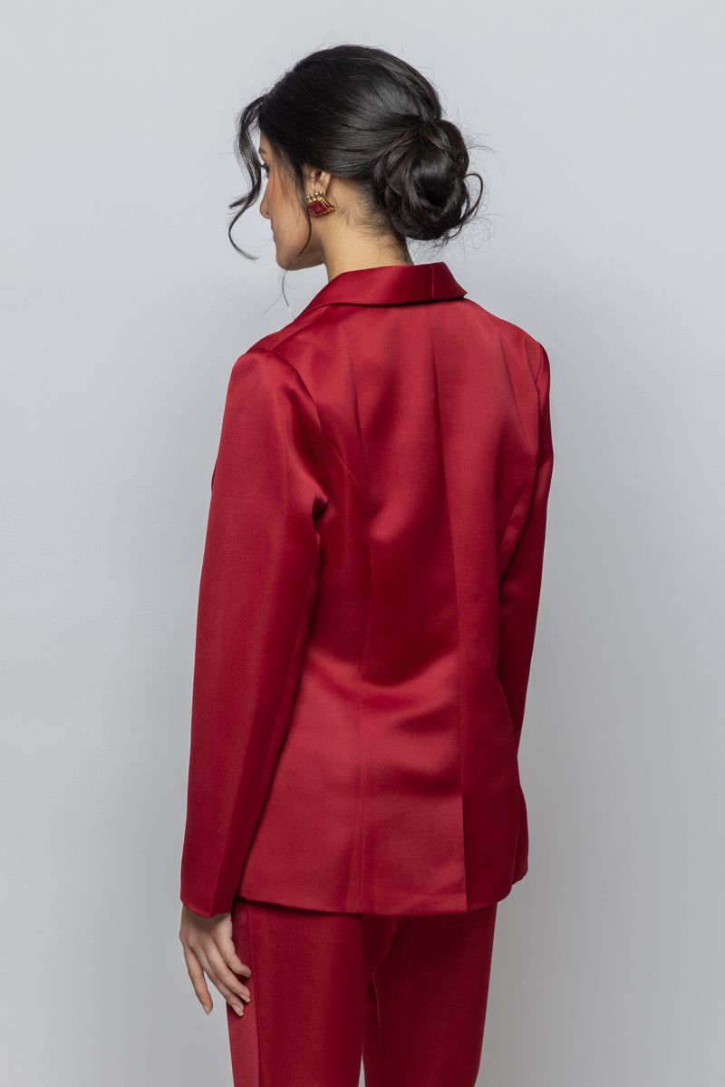 بليزر نسائي بأكمام طويلة من قماش الساتان الناعم والدقيق