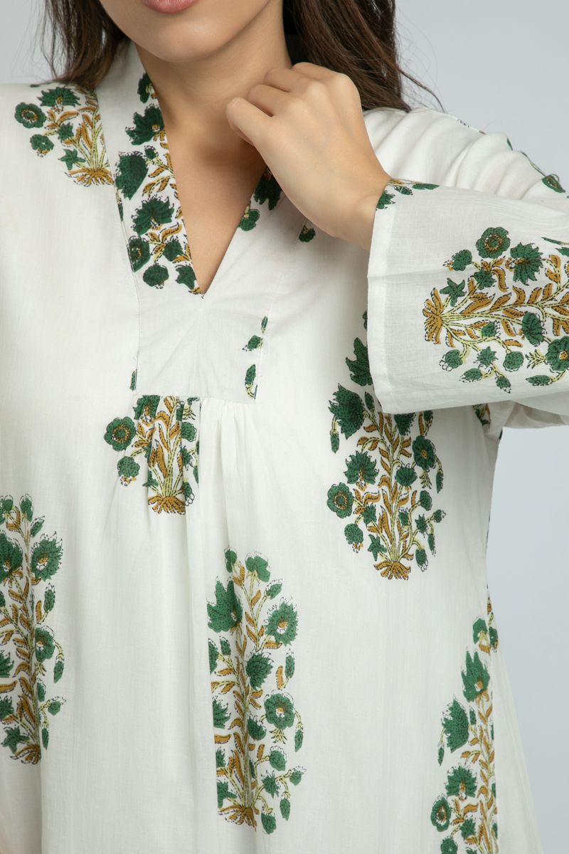 women Longline Flowy Dress with Full Print Pattern