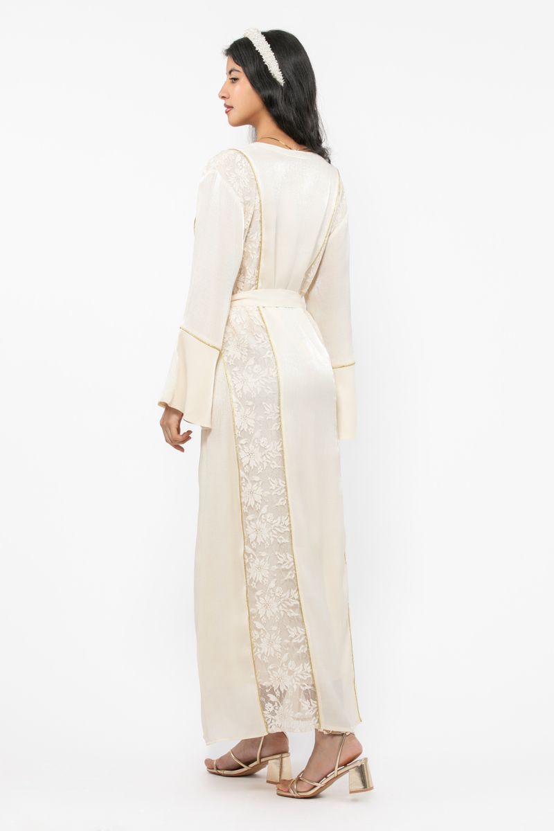 women maxi dress with dantel details