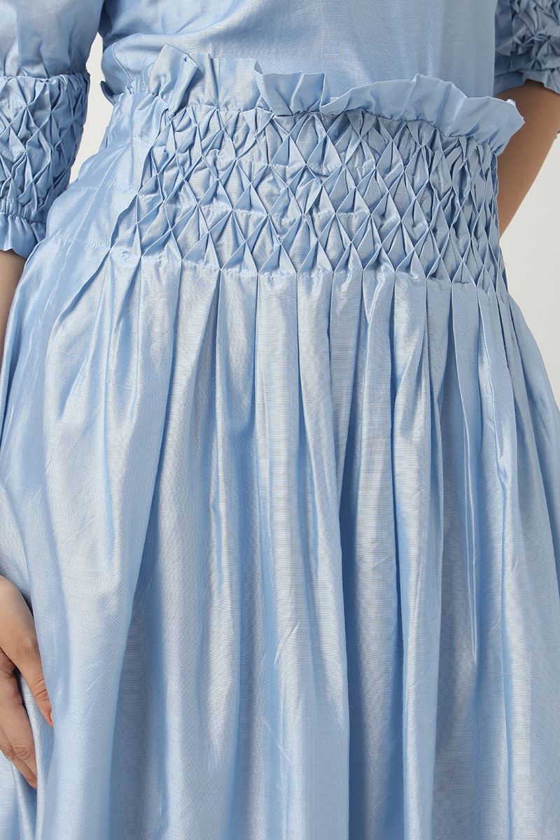 longline women skirt with geometric folds