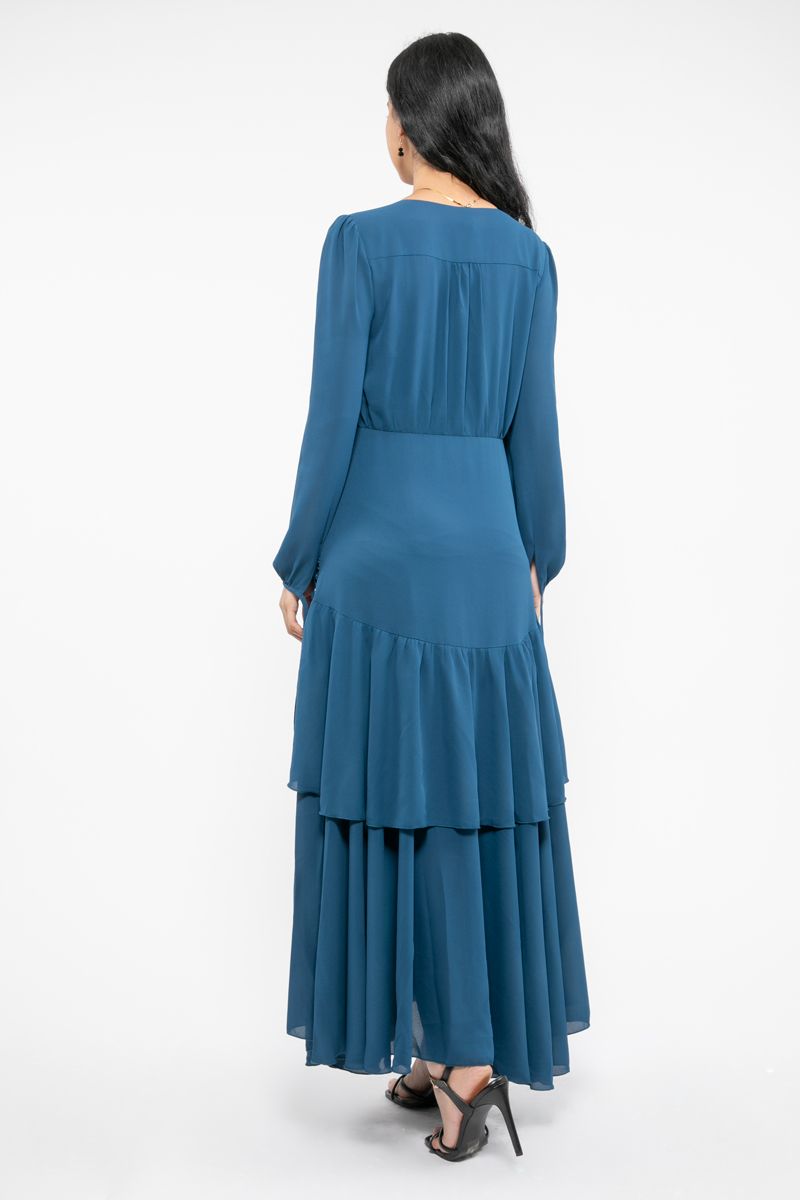 women maxi dress with ruffled layers