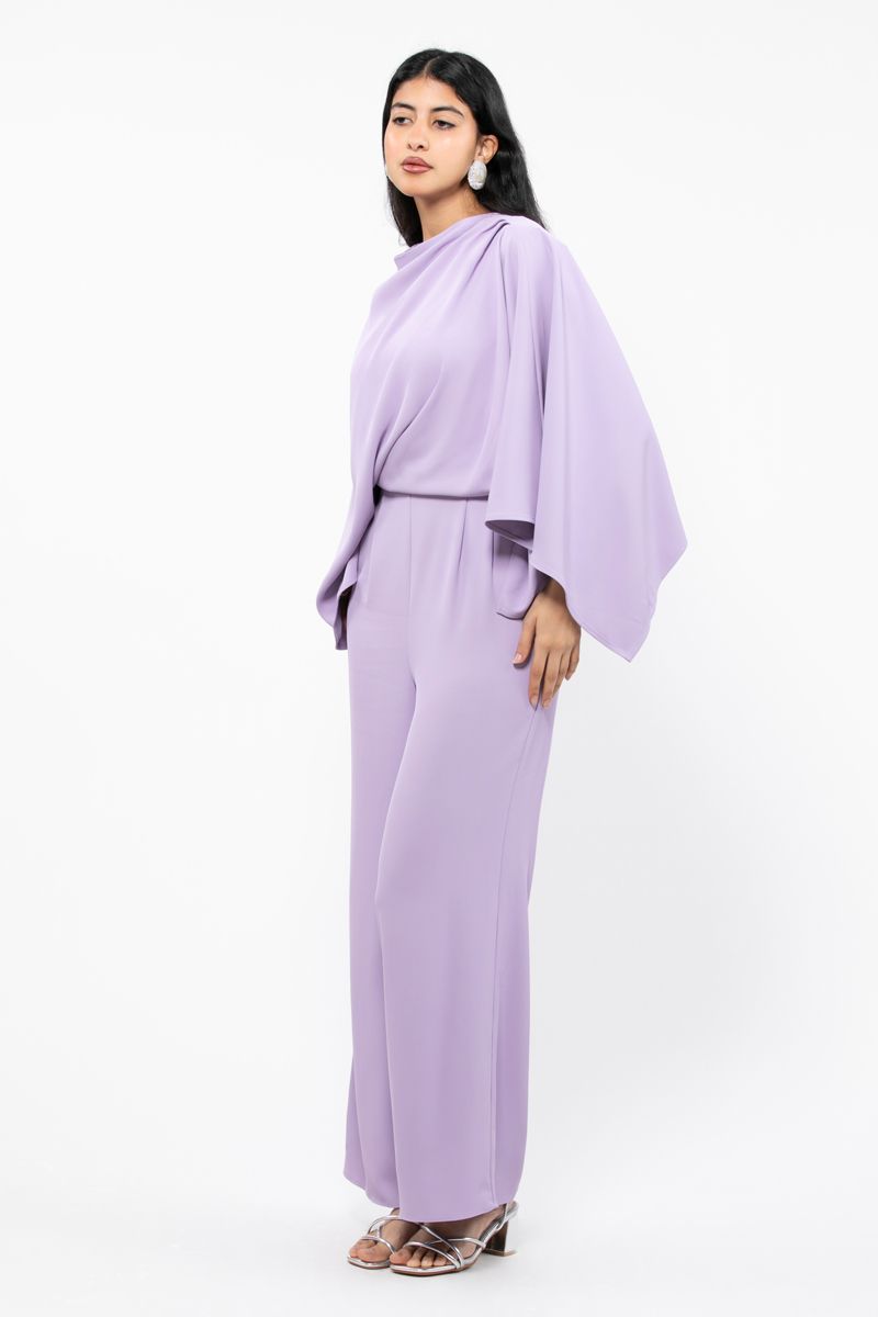 جمبسوت نسائي بلون موحد