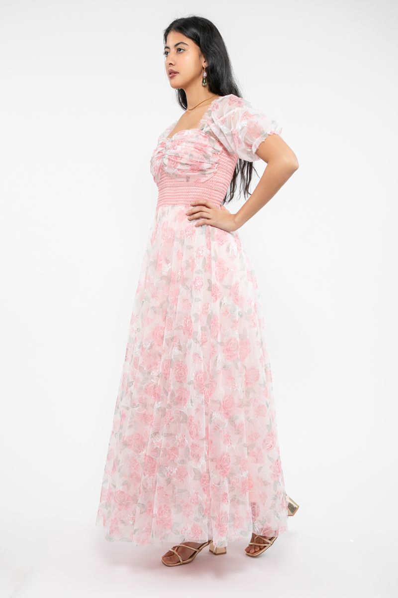 فستان نسائي ماكسي بنمط مورد