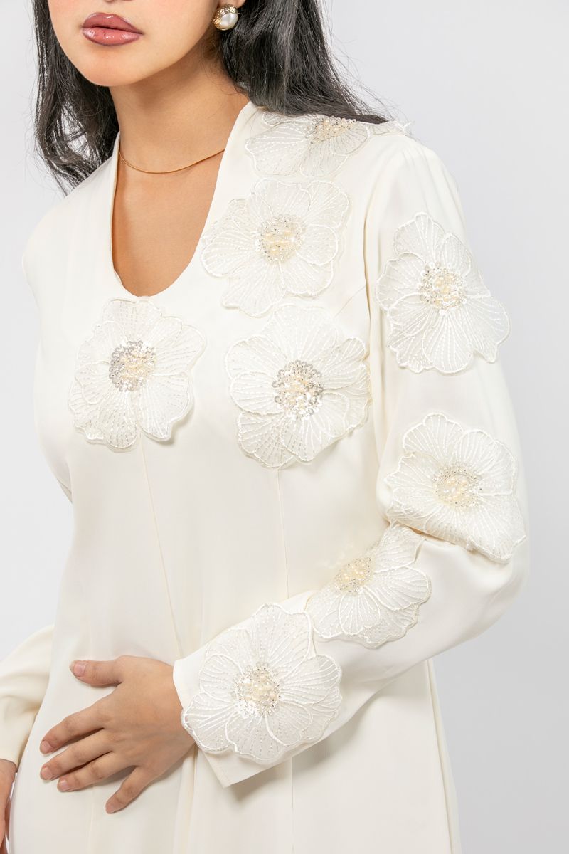 فستان نسائي ماكسي بورود مطرزة